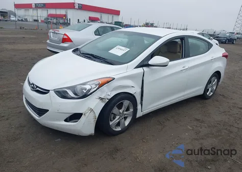 2013 Hyundai Elantra Gls from USA, damaged, VIN 5NPDH4AE6DH275988
